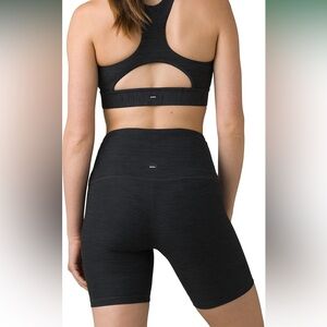 NWT Prana Kimble Short
Color: Black Heather Size XS